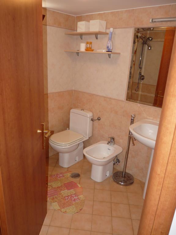 Agenzia Aprea Appartamenti Ponza Room photo